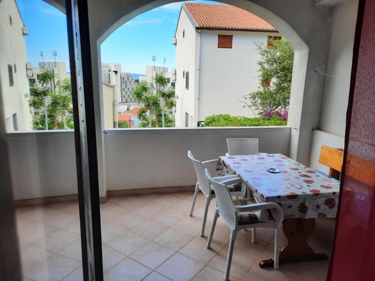 Apartmani R&B Radalj Макарска Экстерьер фото