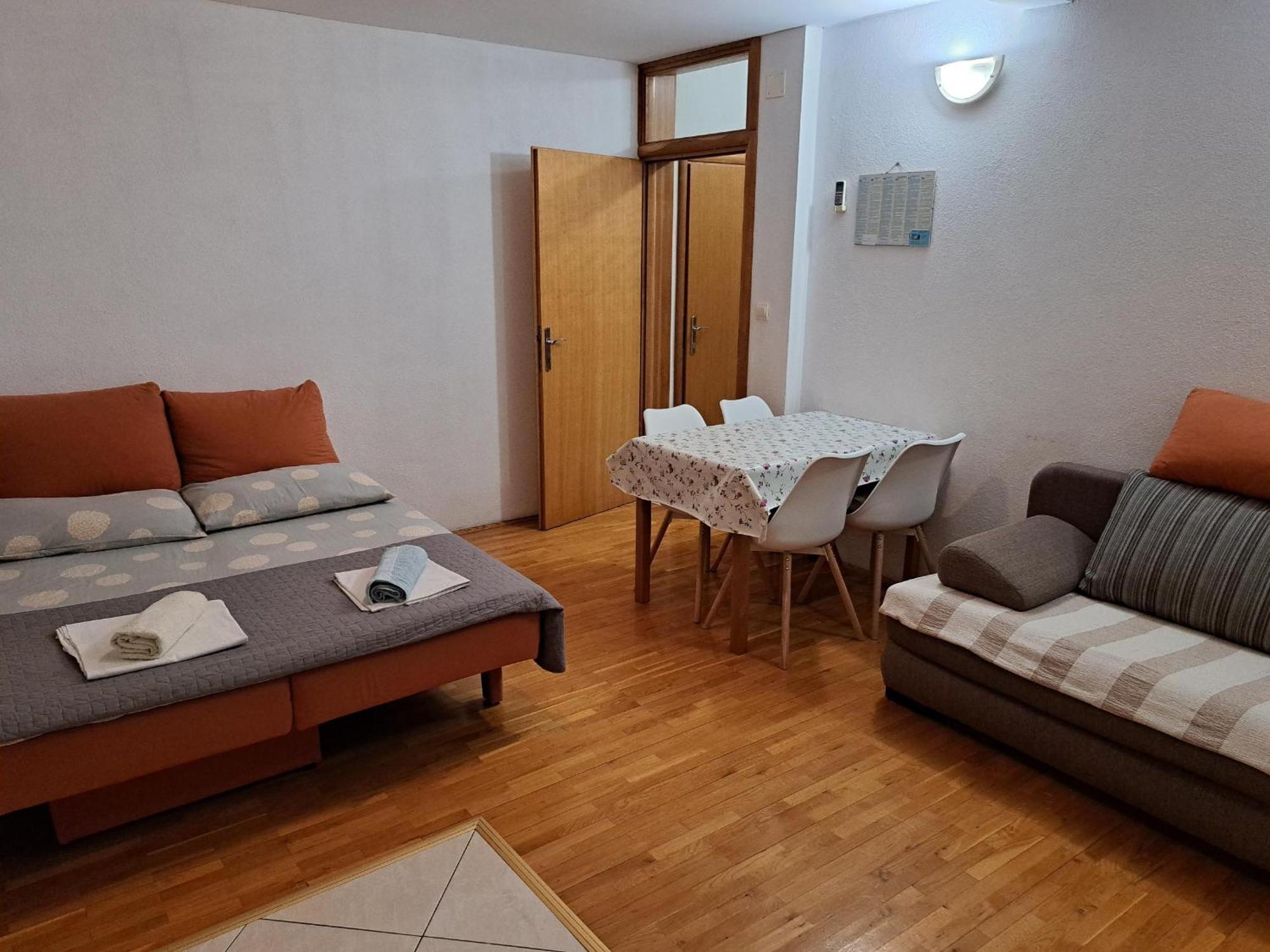 Apartmani R&B Radalj Макарска Экстерьер фото