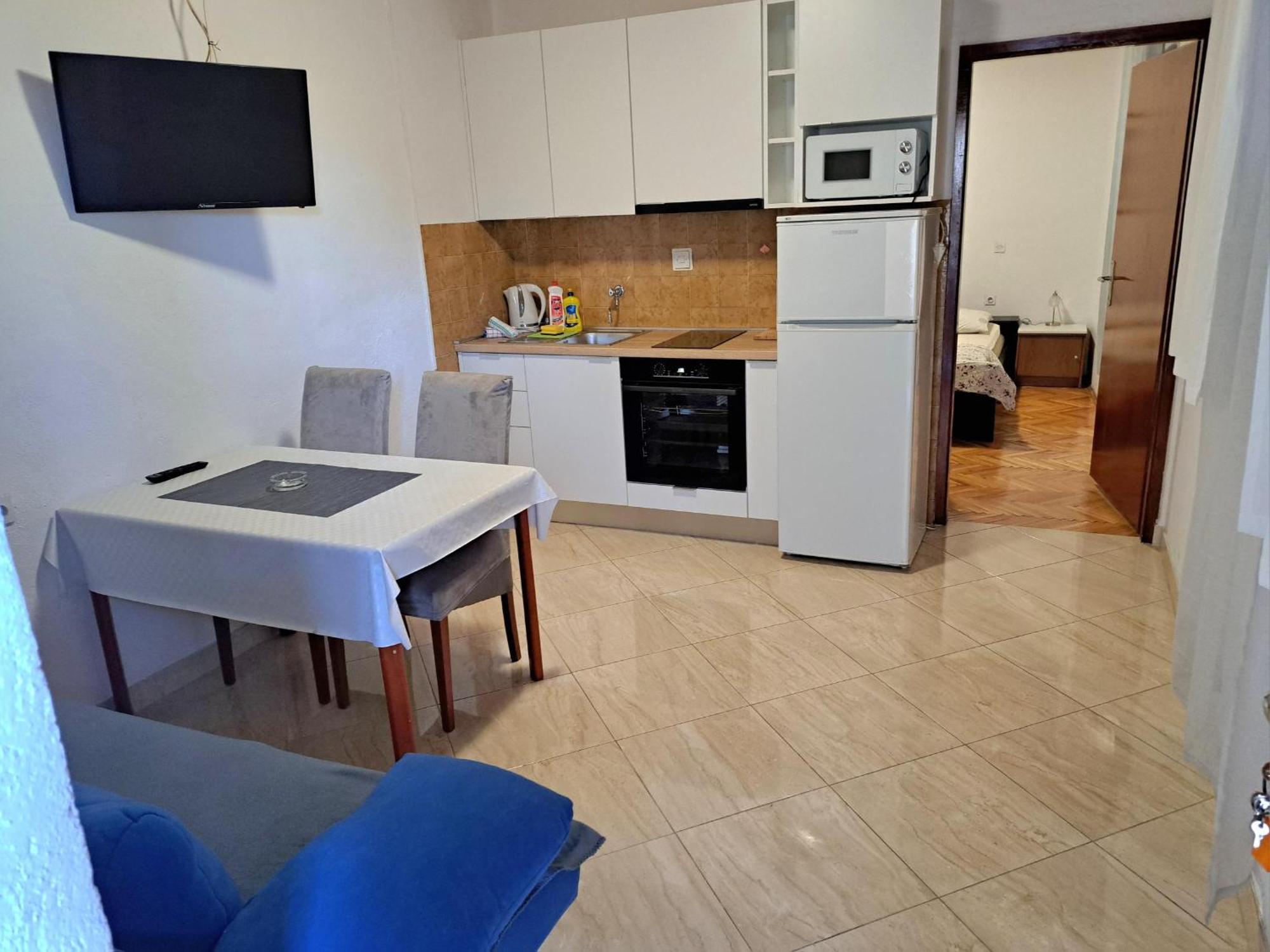 Apartmani R&B Radalj Макарска Экстерьер фото