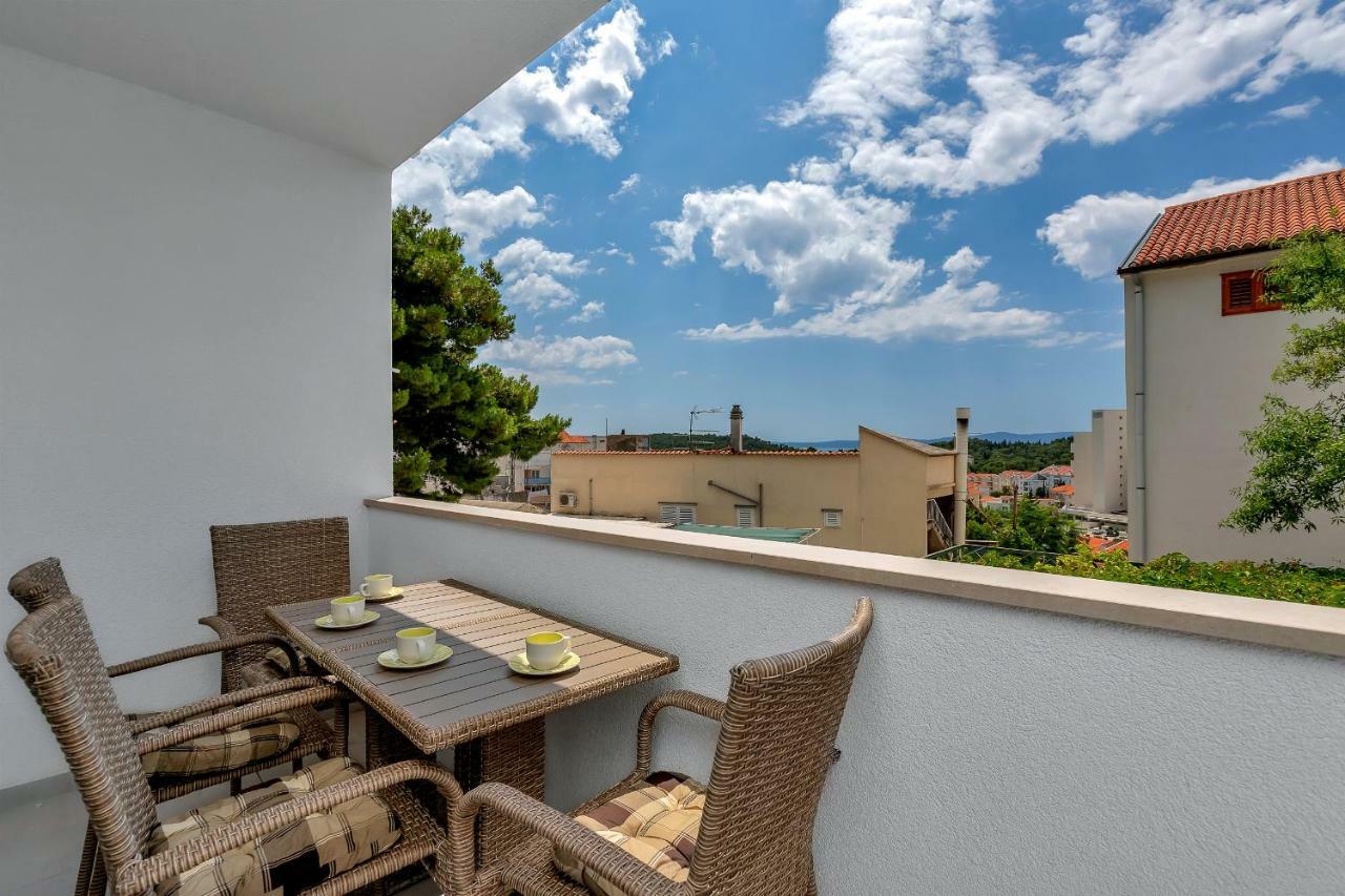 Apartmani R&B Radalj Макарска Экстерьер фото